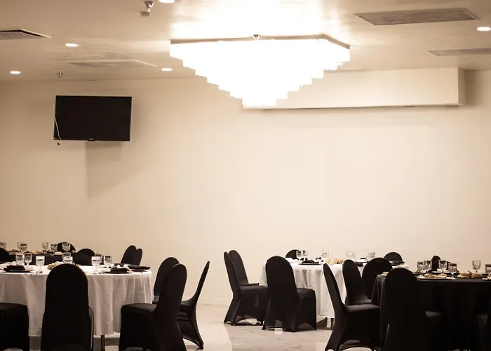 Hotel Americana 4*